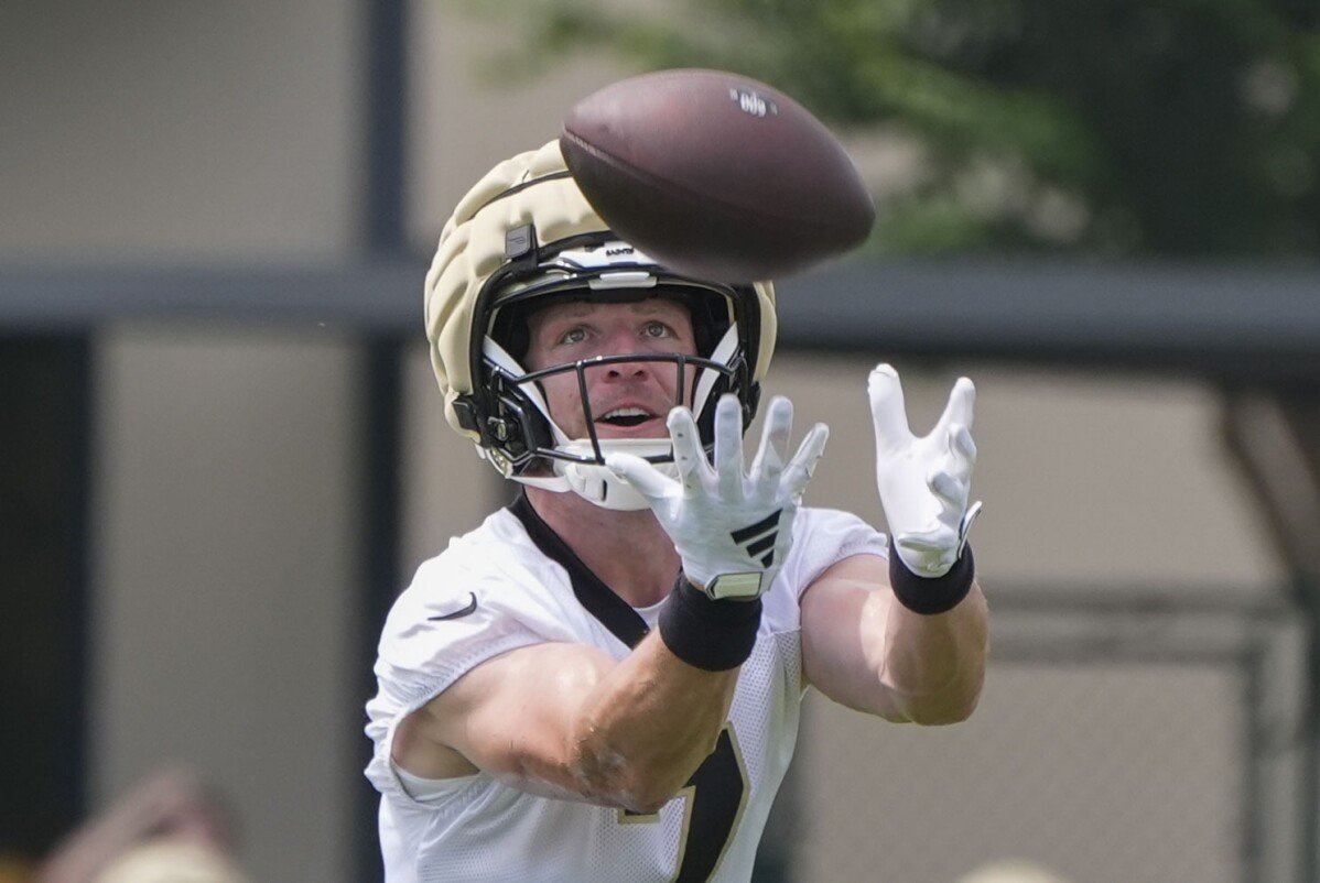 Versatile Taysom Hill Embraces Opportunities in New Saints Offense at Age 33