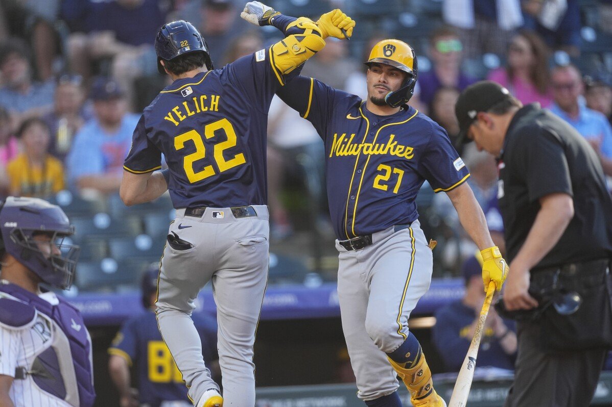 Christian Yelich's Home Run Powers Brewers to a 3-0 Victory Over Rockies