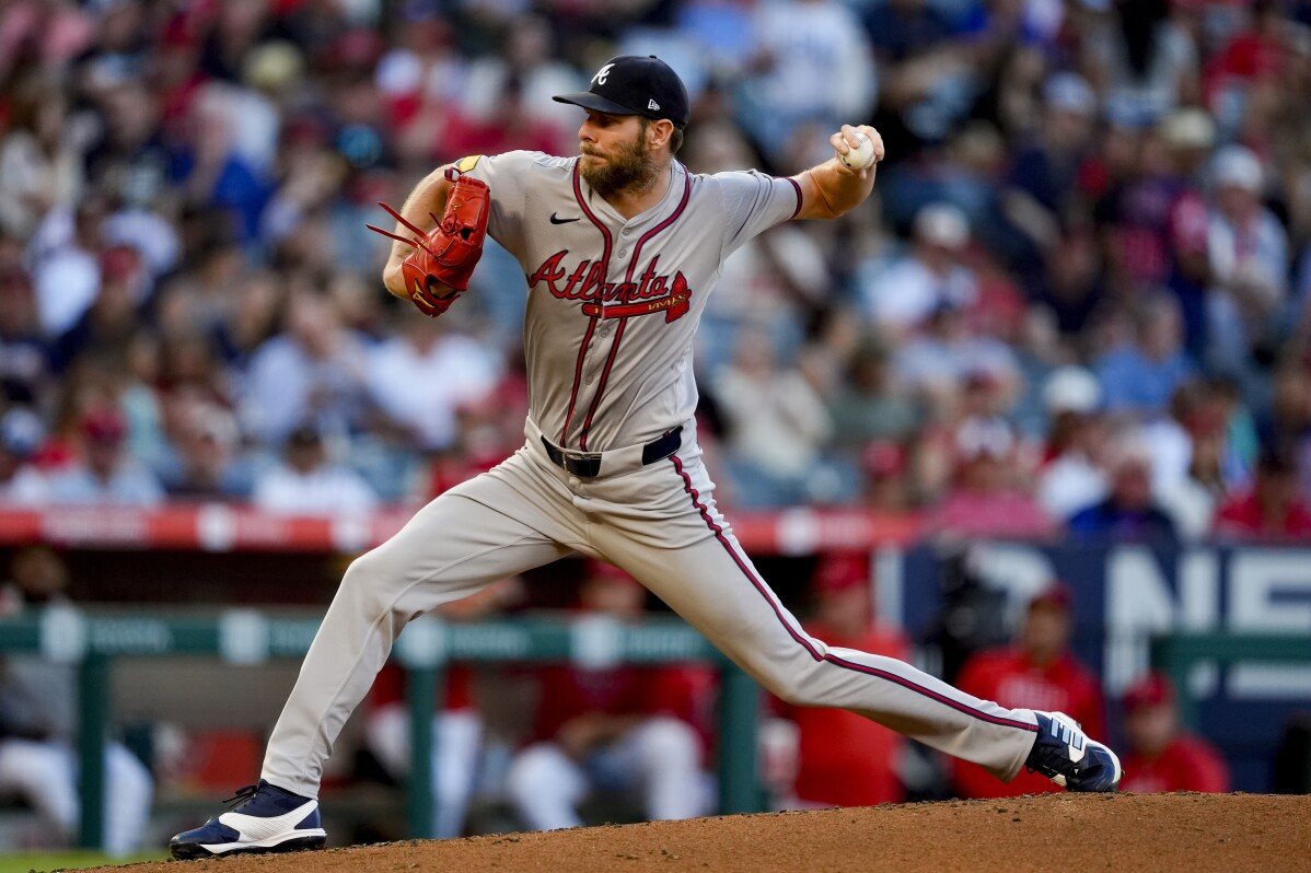 Chris Sale strikes out 10 in 14th win as Braves hit 3 HRs to defeat Angels 11-3