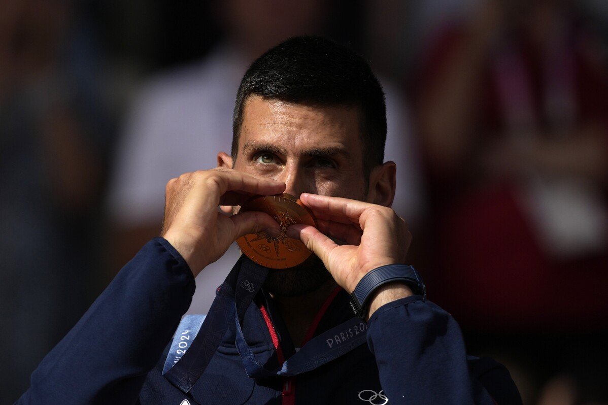 Transition of Tennis from the Olympics to the US Open following Golds for Novak Djokovic and Zheng Qinwen