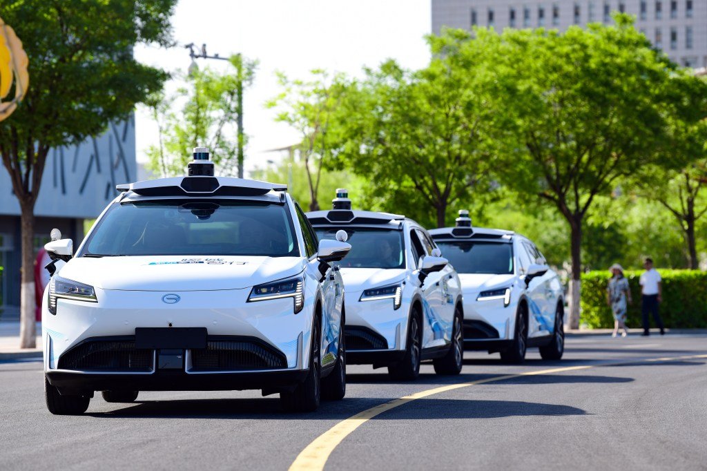 Chinese EV manufacturers face challenges from new House bill targeting their connected vehicles