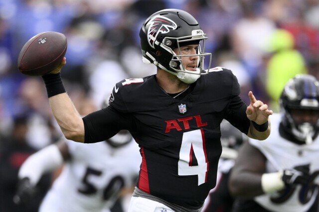 Chargers make another upgrade by acquiring QB Taylor Heinicke from Falcons