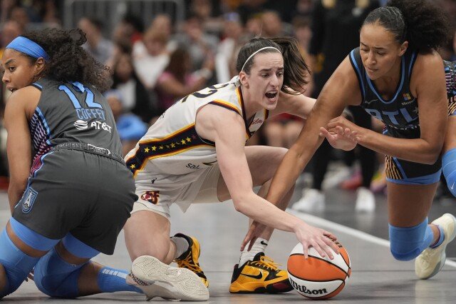 Indiana Fever Defeats Atlanta Dream 91-79 for Fourth Consecutive Victory