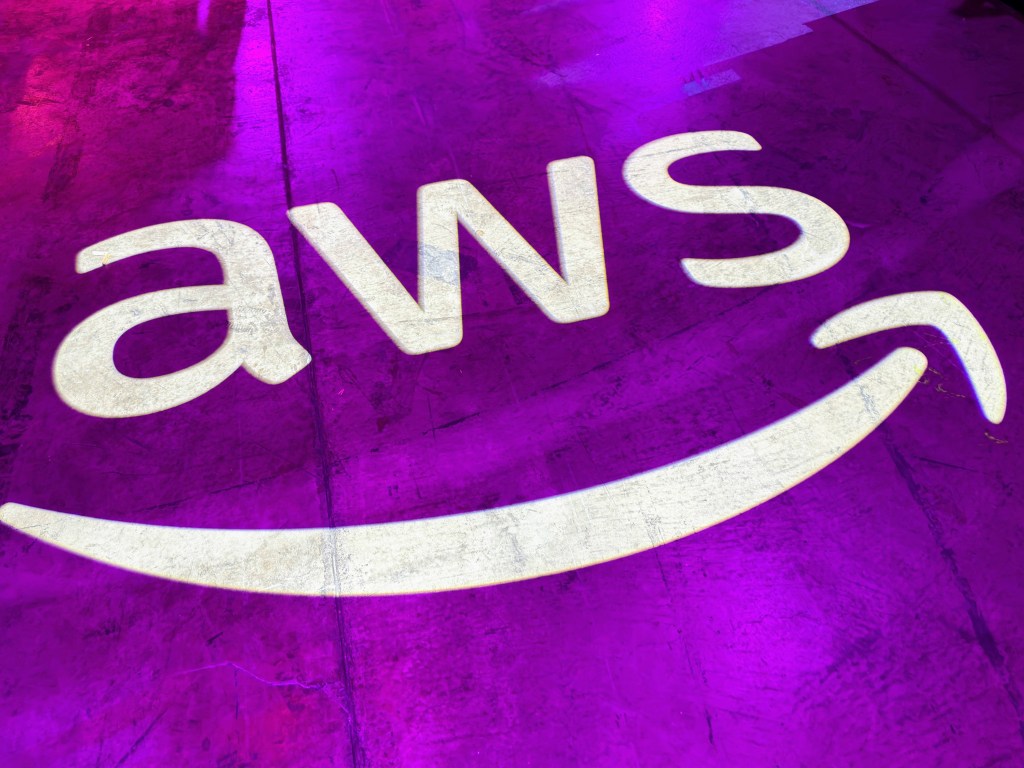 Amazon CodeWhisperer renamed Q Developer and expanding functions