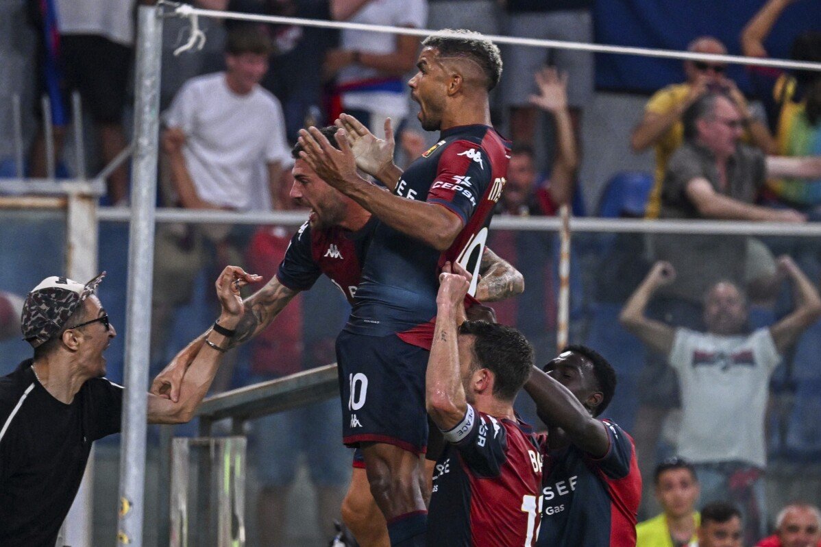 Late penalty denies Inter Milan win as Genoa holds defending Serie A champion to 2-2 draw